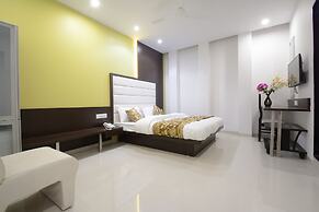 Hotel One up