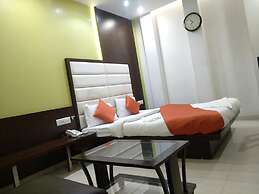 Hotel One up
