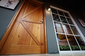 PENGHU LUCAI B&B