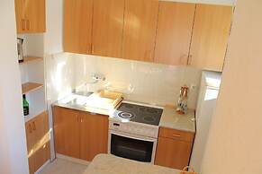 Sunny Family Apartment