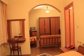 Yavuzlar Otel