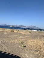 Dort Mevsim Evi