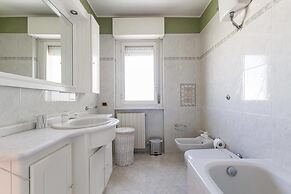 B&B Mareya
