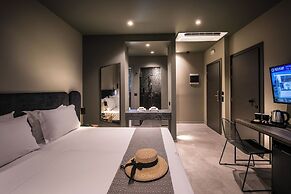 Petousis Hotel & Suites