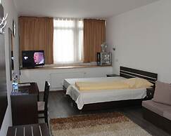 Terminal Hotel One