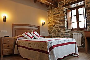 Apartamentos El Llago