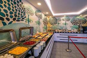 Lara Garden Hotel