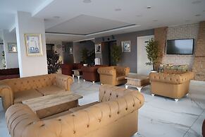 Lara Garden Hotel