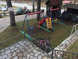 Natyral Razma Resort