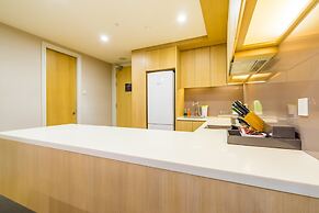188 Luxury Suites by Plush