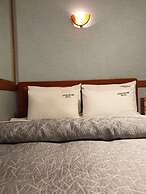 Motel Good Guy