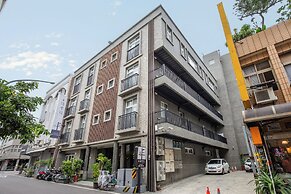 Feng Chi Inn