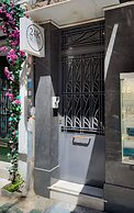 24K Athena Suites