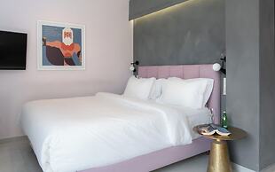 24K Athena Suites