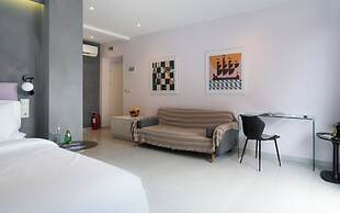 24K Athena Suites