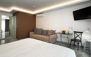 24K Athena Suites
