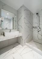24K Athena Suites