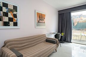 24K Athena Suites