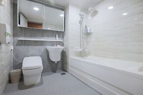 Elysian Hotel