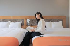 Elysian Hotel