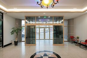 Elysian Hotel