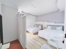 Li Ting B&B