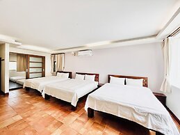 Li Ting B&B