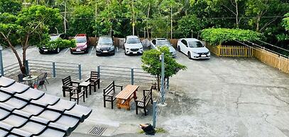 Li Ting B&B