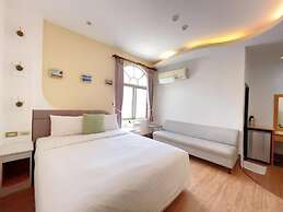 Li Ting B&B