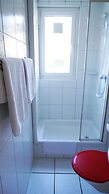 Adventure Guesthouse