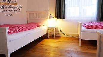 Adventure Guesthouse