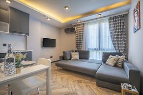 Meyde Boutique & Suites