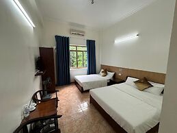 Cat Ba Plaza Hotel