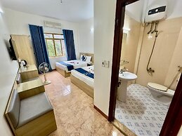 Cat Ba Plaza Hotel