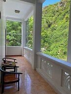 Cat Ba Plaza Hotel