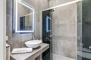 Gallery Suite Naples