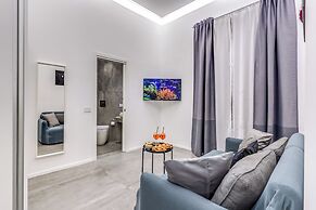 Gallery Suite Naples