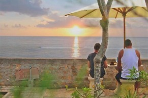 Swan Beach Inn