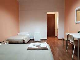 Hotel Piramide