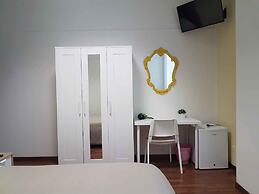 Hotel Piramide