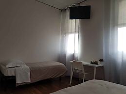 Hotel Piramide