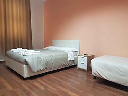 Hotel Piramide