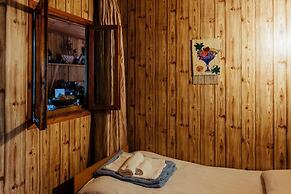 IRIS mini hotel