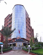 Hotel Hadaik Ain Asserdoune