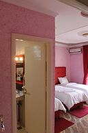 Hotel Hadaik Ain Asserdoune