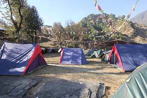 Triund Camps Riverside Resort