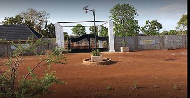 Ryllod Sunrise Lodge Meru