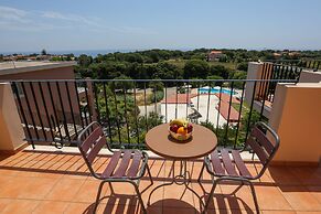 Pelagos Apartments
