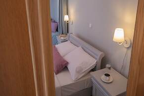 Pelagos Apartments