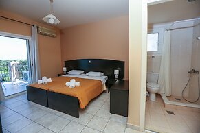 Pelagos Apartments
